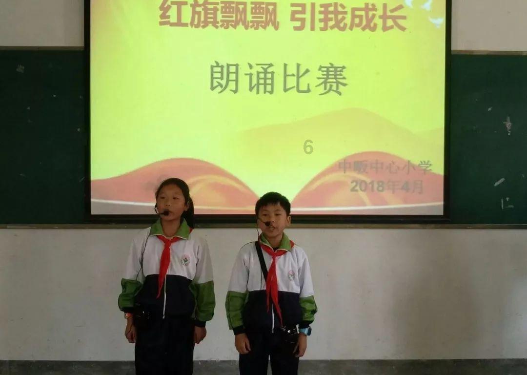 男子殴打2名学生女子制止也被打，大哥出手时遭家属阻拦：他有精神病
